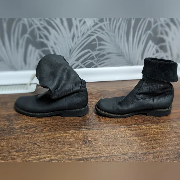 Leather ROOTS boots - Picture 5 of 6